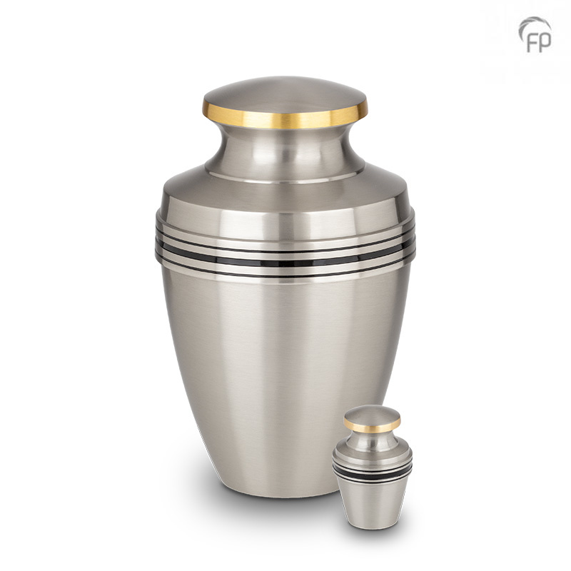 HU 182 Metaal urn
